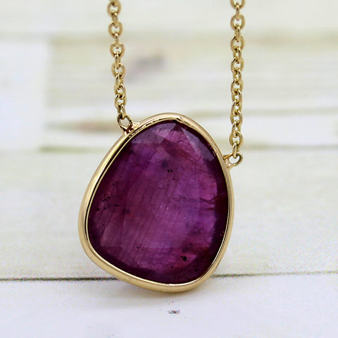 Natural Ruby 18kt Yellow Gold Pendant Necklace